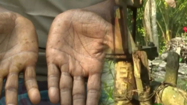 তালায় আর্সেনিকের ঝুঁকিতে গ্রামবাসী