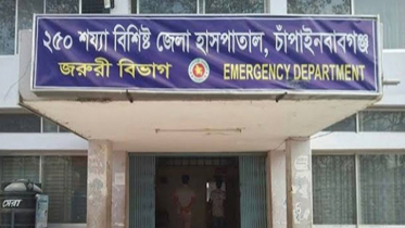 চিকিৎসা নেওয়া হলো না শিক্ষিকার, সড়ক দুর্ঘটনায় পথেই মৃত্যু
